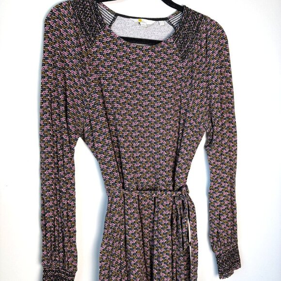 Boden Grace Smocked Jersey Long Sleeve Dress Black Water Lillies Size 12R - Picture 3 of 11